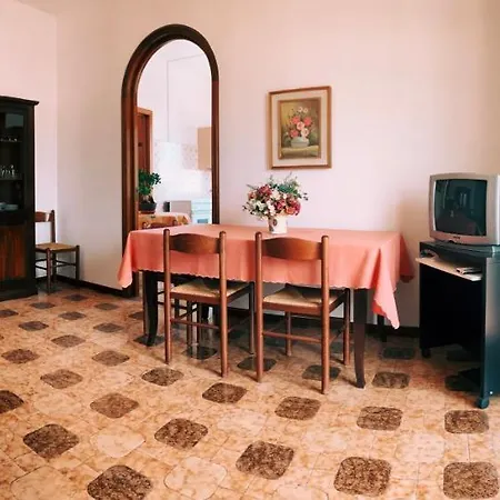 Terrazza Di Sant'isidoro Ferienhaus Sant Isidoro (Apulia)